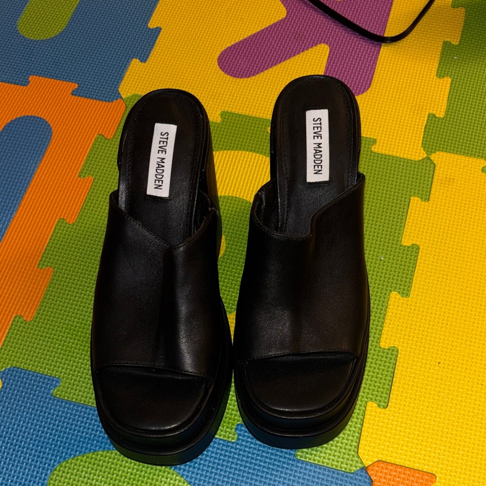 Steve Madden Black Slip-On Open-Toe Mules
